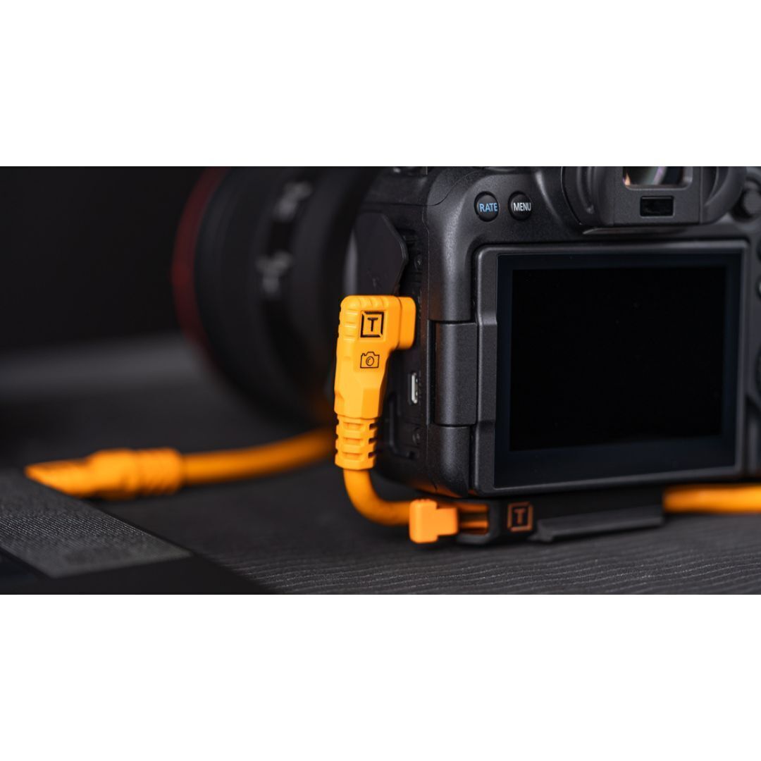 Tether Tools TetherPro USB-C to USB-C 31-Feet Straight to Right Angle Cable (Orange)
