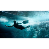 Pelican 1510 Protector Carry-On Case with Foam and Automatic Pressure Equalization Valve (Black)