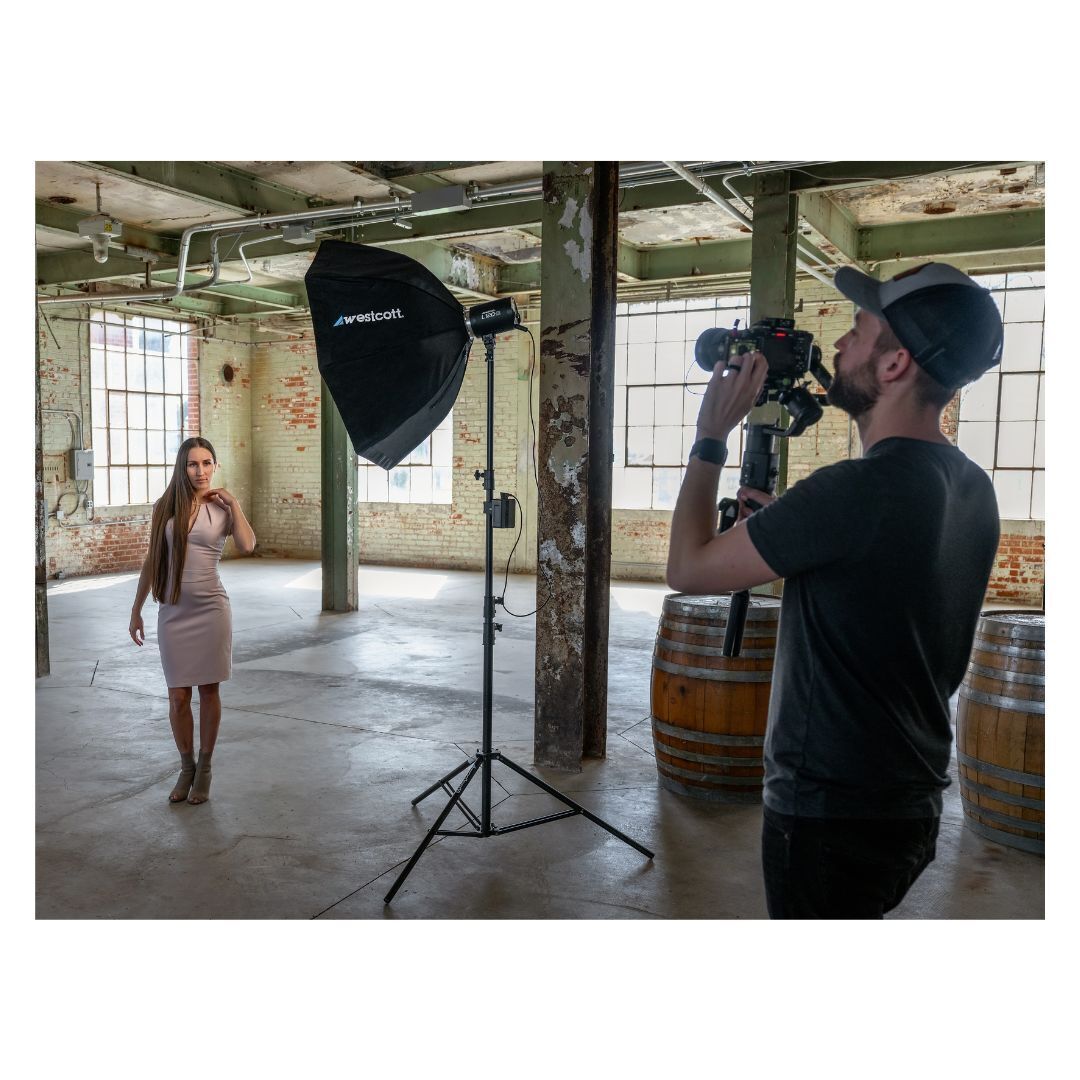 Westcott MV95 Mini V-Mount 14.8V Li-Ion Battery with Charger and USB-C, USB-A, D-Tap (95Wh, Black)