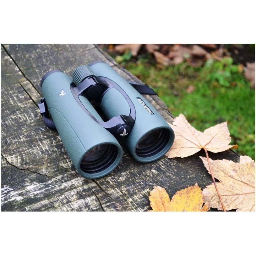 SWAROVSKI OPTIK EL 12x50 Binocular with Fluoride-Containing HD Lenses FieldPro Package (Green)