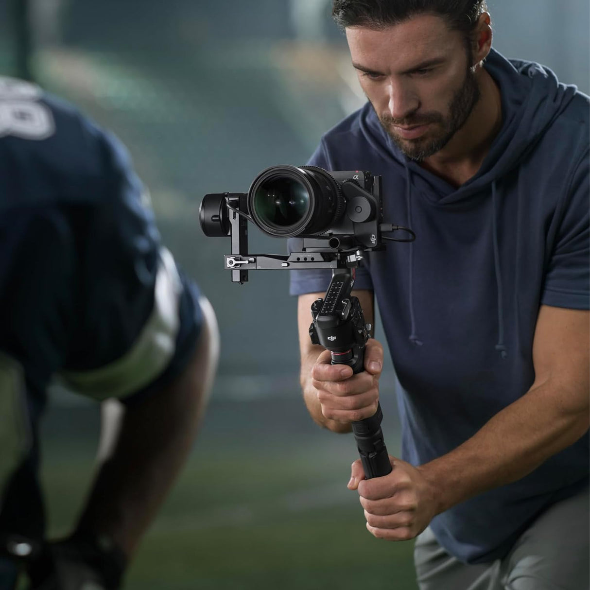 DJI RS 4 Gimbal Stabilizer Combo with Joystick Mode Switch and High-Capacity Battery Grip Bundle
