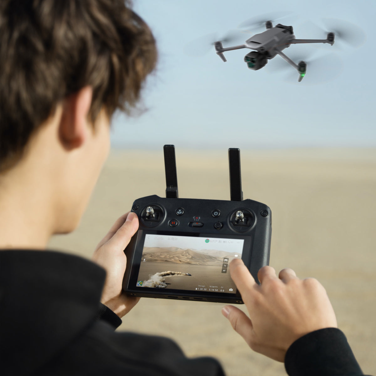 DJI Mavic 3 Pro 4/3 CMOS Triple Camera System Fly More Combo with RC Pro and Power 500 Power Station
