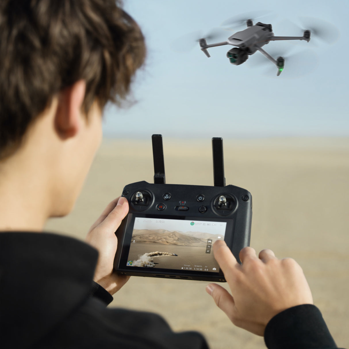 DJI Mavic 3 Pro 4/3 CMOS Triple Camera System Fly More Combo with RC Pro and Power 500 Power Station