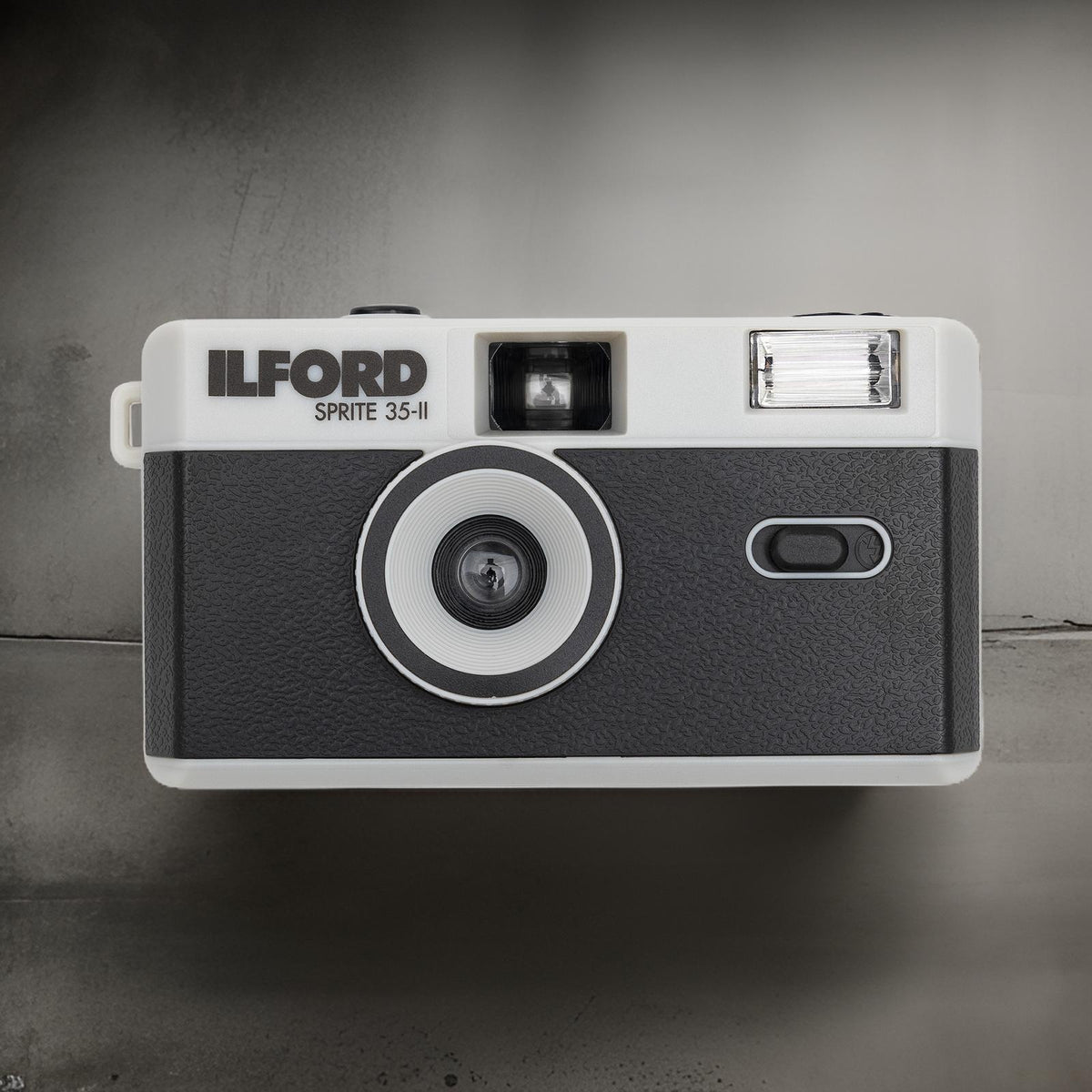 Ilford Sprite 35-II Reusable 35mm Analog Film Camera (Black and Silver) with Film (3-Pack) Bundle