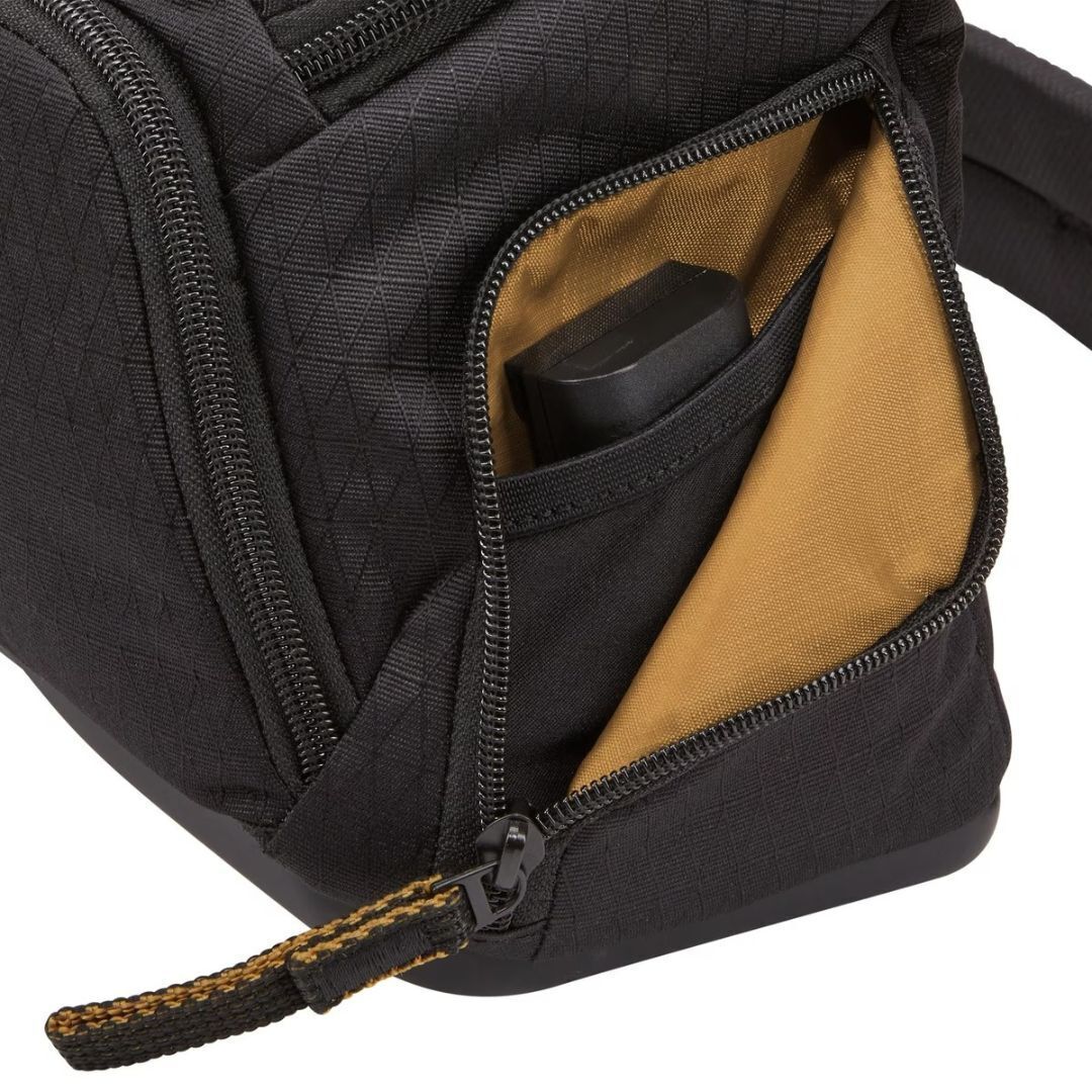 Case Logic Viso DSLR and Mirrorless Camera Sling Bag with Articulating Strap (Medium, Black)