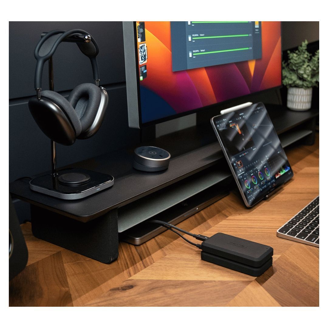 Glyph Atom Pro Portable Thunderbolt 3 NVMe SSD V2 with 2800 MBPS Transfer Speeds (4TB, Black)