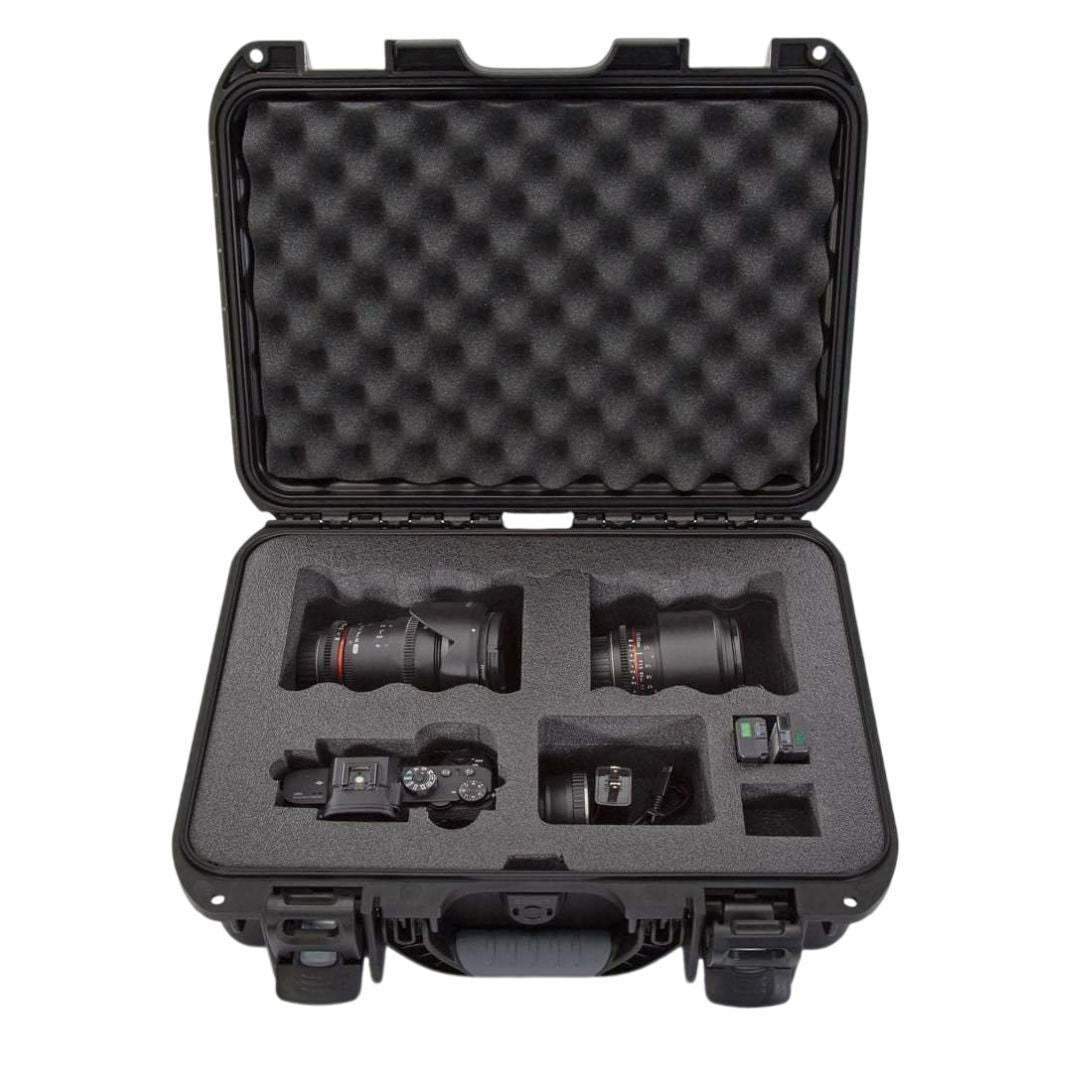 Nanuk 920 Hard Case with Foam Insert for Sony a7 Series Camera (Black, 16L) (Open Box)