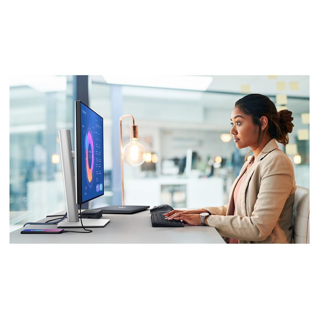 Dell UltraSharp U2724D 27-Inch QHD 2560 x 1440 LED Monitor with IPS Black Panel (Platinum Silver)