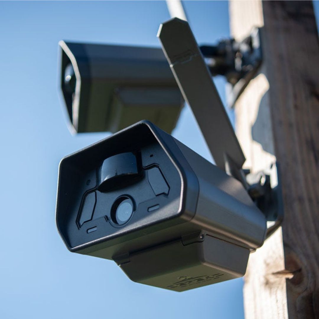 TACTACAM Defend LTE Cellular Security Camera with Low-Glow IR and 100-Feet Detection Range (Black)