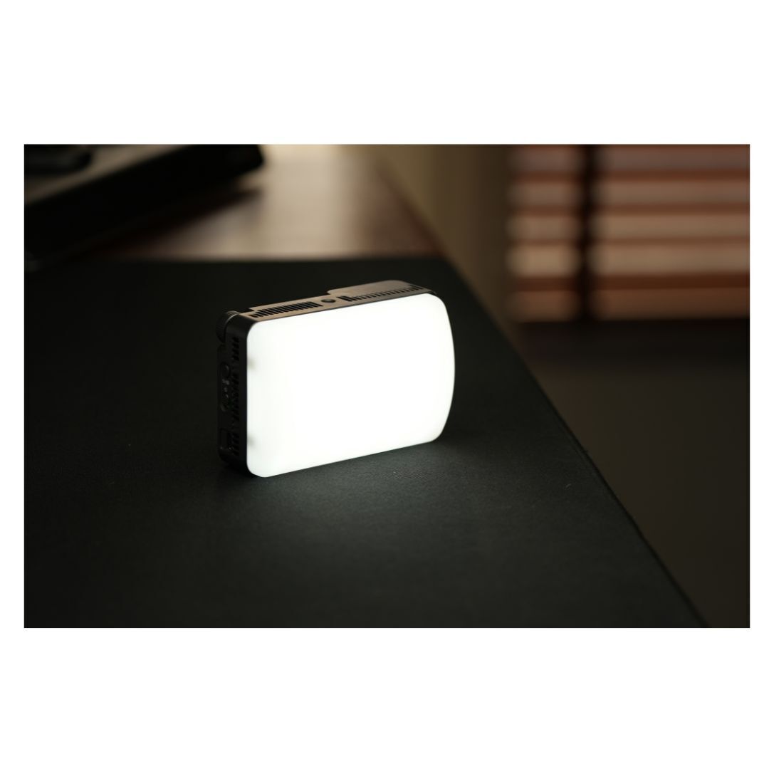 amaran Ace 25x Travel Ready Compact LED Light Creator Kit with Long-Lasting Battery (Charcoal)