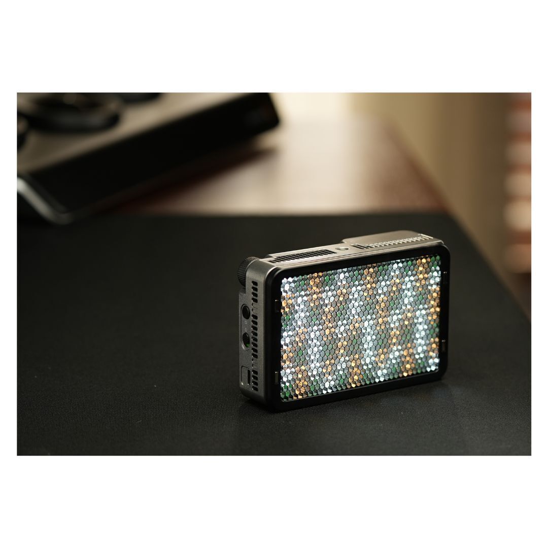 amaran Ace 25c Travel Ready Compact LED Light Creator Kit with Long-Lasting Battery (Silver)