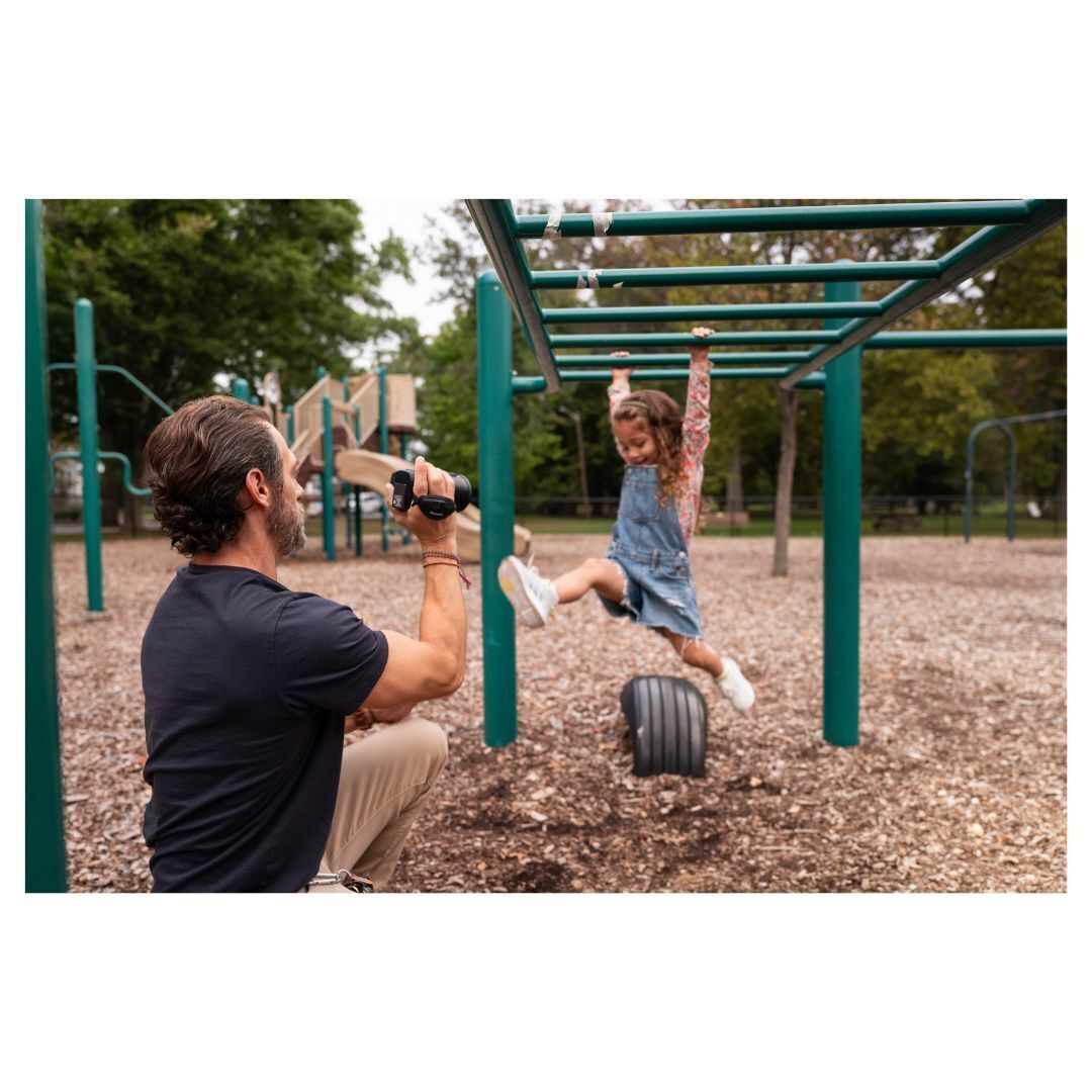 Panasonic V900 Full HD Camcorder 24x Optical Zoom, High-Precision AF, and 3-Inch LCD Display (Black)