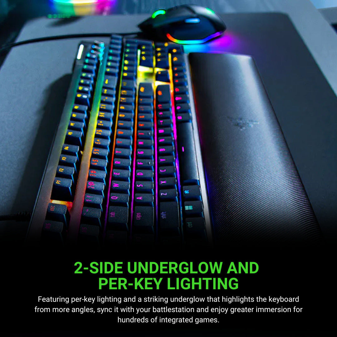 Razer RZ03-04690200 BlackWidow V4 Green Switch Gaming Keyboard (Black, Refurbished) Bundle