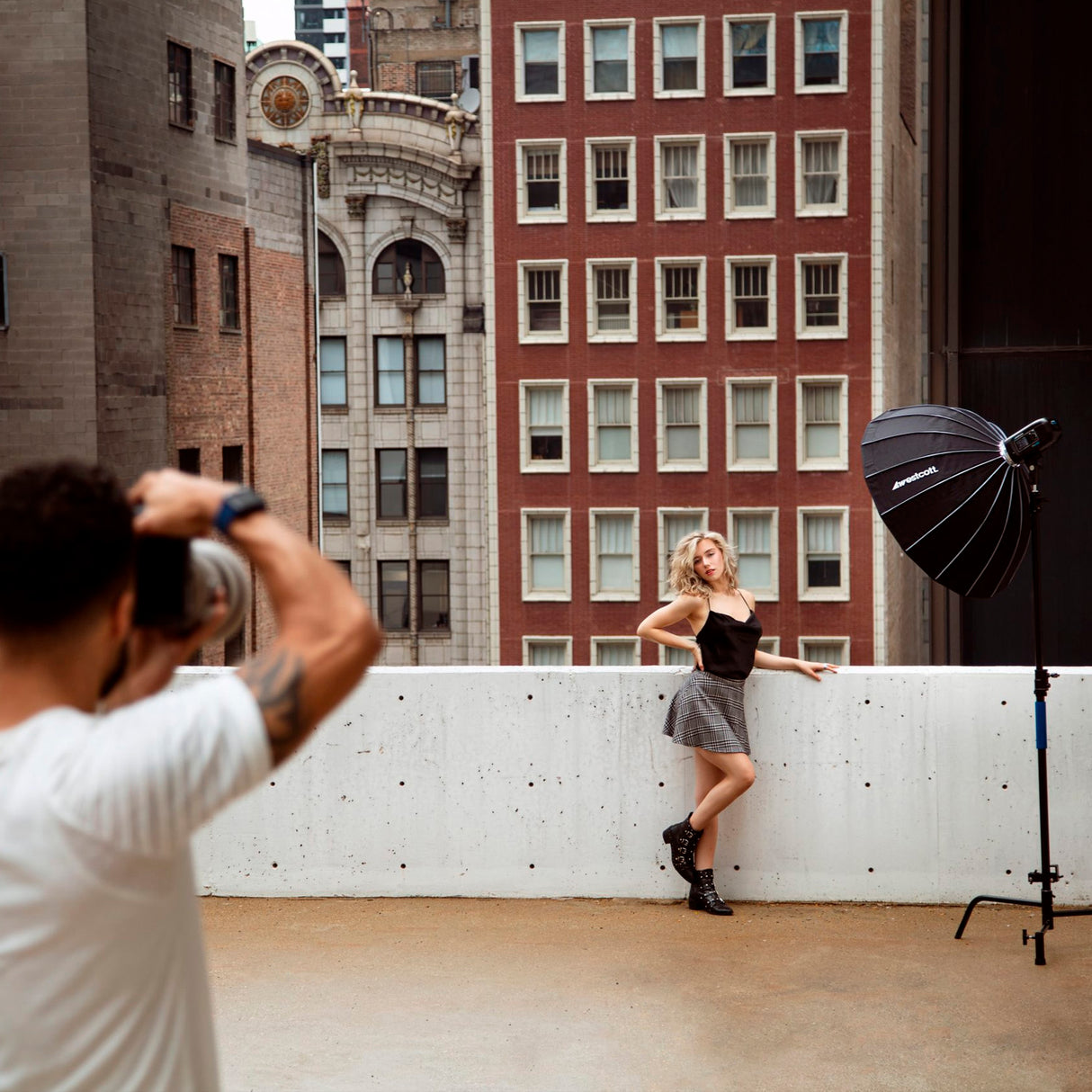 Westcott 36-Inch Beauty Dish Switch (White Interior) with Bowens Switch Insert Bundle