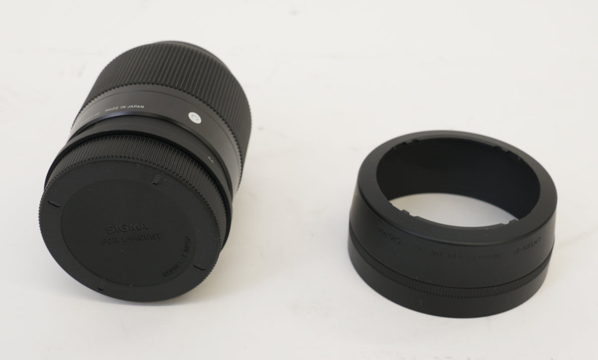 Sigma 30mm f/1.4 DC DN Contemporary Lens for L-Mount (Used)