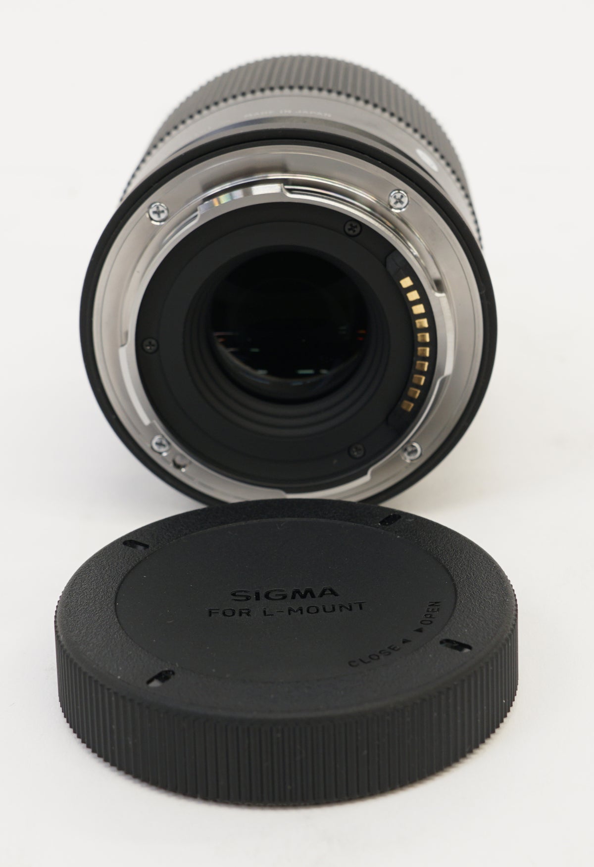 Sigma 30mm f/1.4 DC DN Contemporary Lens for L-Mount (Used)