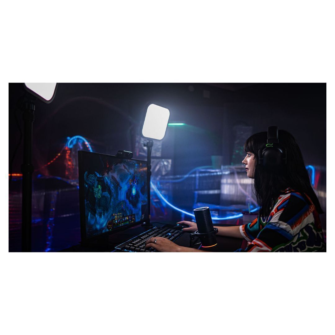 Godox ES30 E-Sport LED Light Kit with Adjustable Brightness and Broad Color Temperature Range