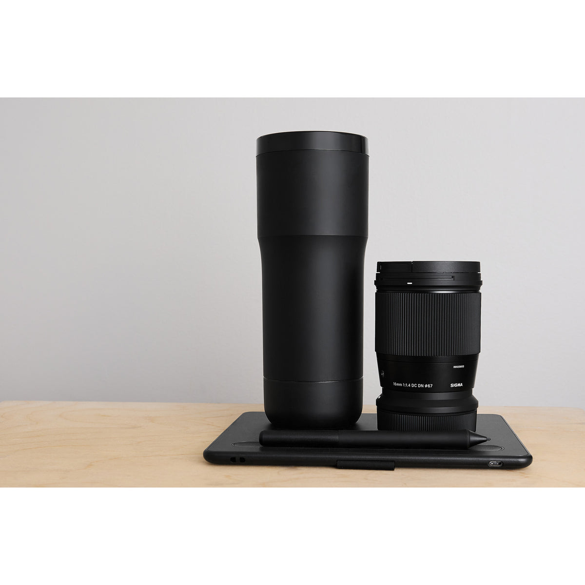 Sigma 16mm F1.4 DC DN Contemporary Lens Canon (RF-Mount)