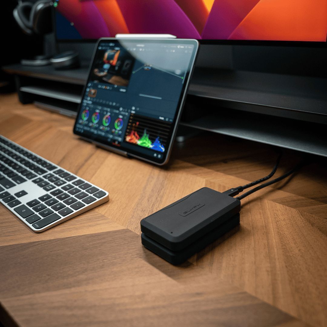 Glyph Atom PRO External NVMe SSD V2 with 3000 MBPS Transfer Speed and Thunderbolt 3 (2TB, Black)