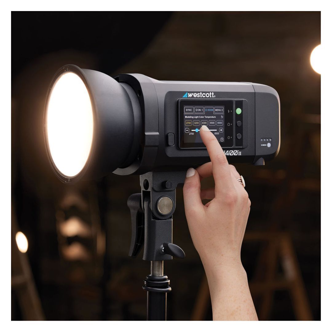 Westcott FJ400 II Strobe 1-Light Backpack Kit with FJ-X3 M Wireless Trigger and 5500K Consistency