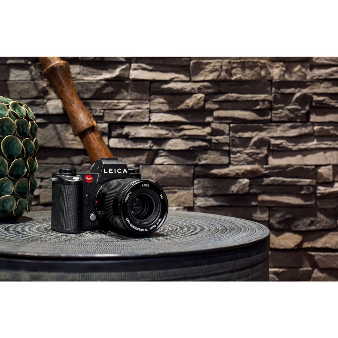 Leica SL3 60MP BSI CMOS Full-Frame Sensor with Triple Resolution Technology Camera with Tilt Screen