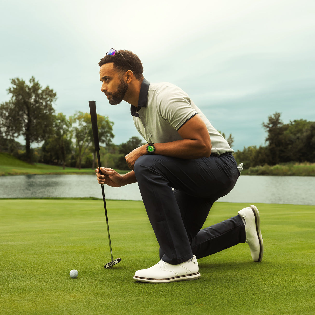 Garmin Approach S44 GPS AMOLED Golf Smartwatch (Silver Aluminum Bezel, Black Silicone Band)