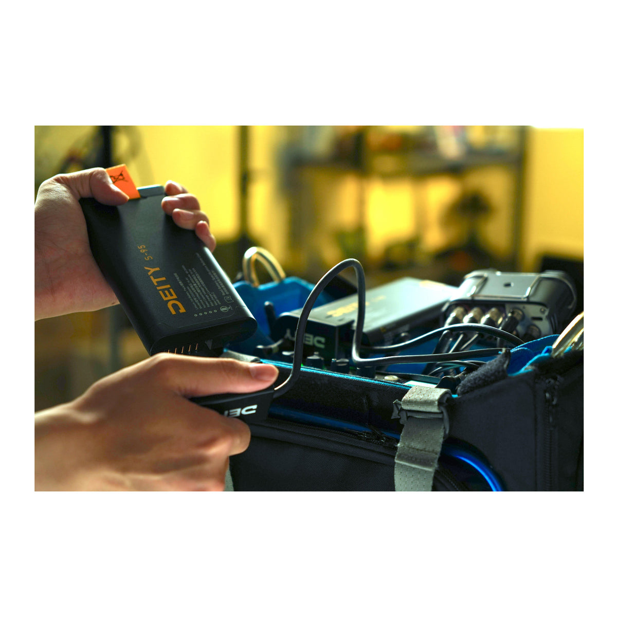 Deity S-95 Smart Battery with Intelligent Telemetry Data and Built-In Battery Meter (Black)