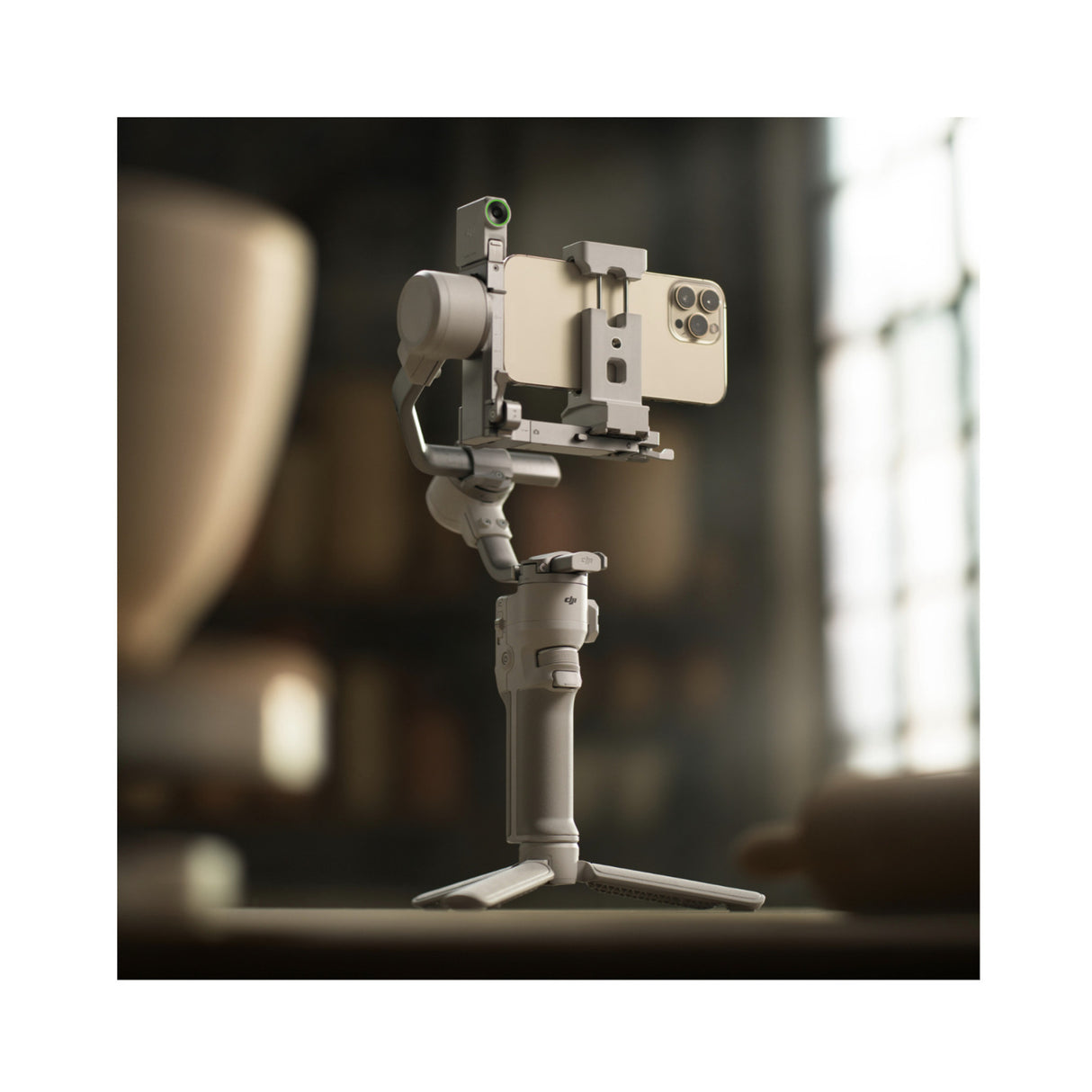 DJI RS 4 Mini Gimbal Stabilizer for Cameras with VMic Mini Ultracompact Camera-Mountable Shotgun Mic
