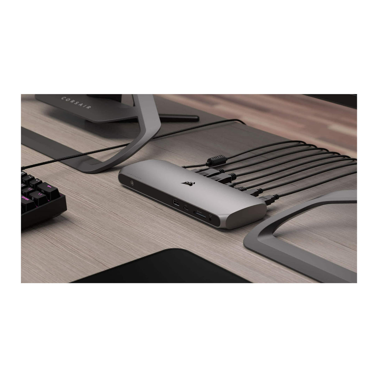 Corsair TBT100 Thunderbolt 3 USB Dock with Two DisplayPort Outputs and 3.5mm Audio Combo Jack