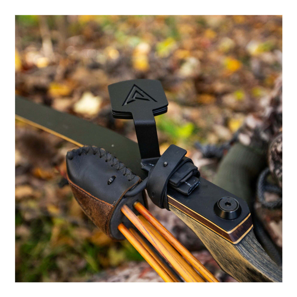 Painted Arrow Trad Pro Magnetic Smartphone Mount for Traditional Bows (Right Hand)