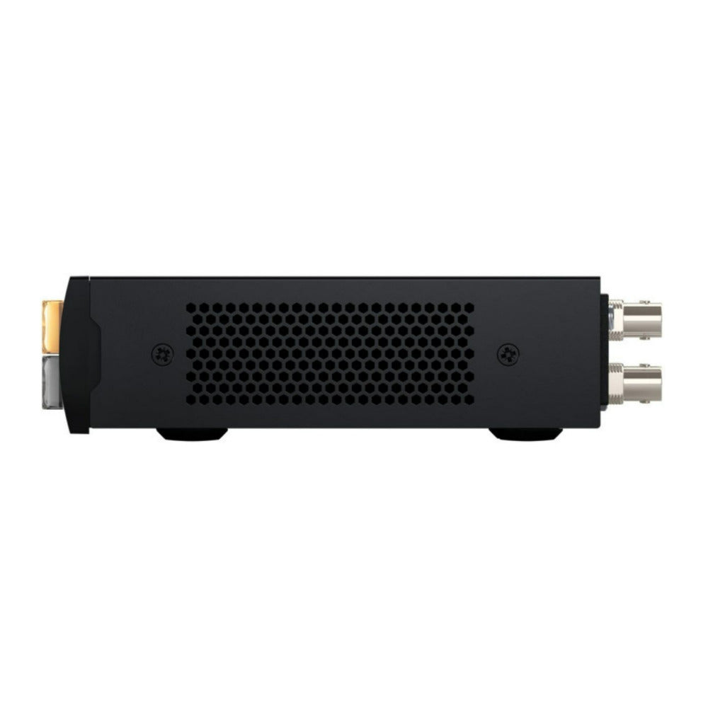 Blackmagic Design Videohub Mini 8x4 12G Compact Video Router with 12G-SDI Connection (Black)