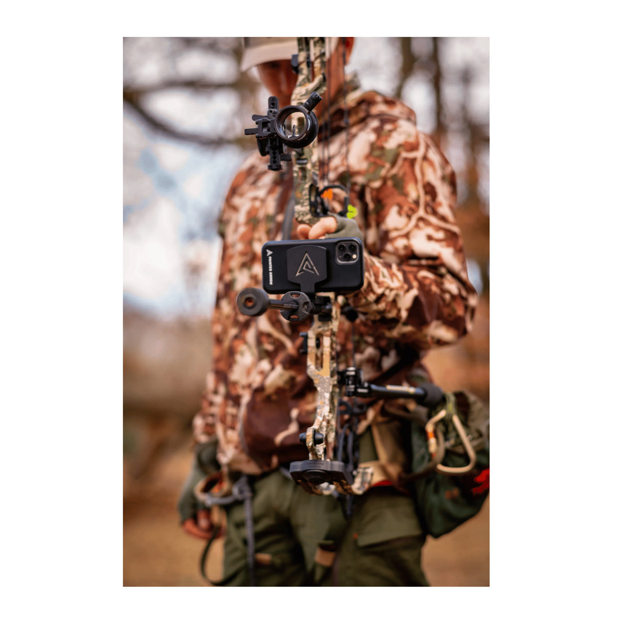 Painted Arrow MAG-PRO PLUS Compound Bow Universal Magnetic Smartphone Mount
