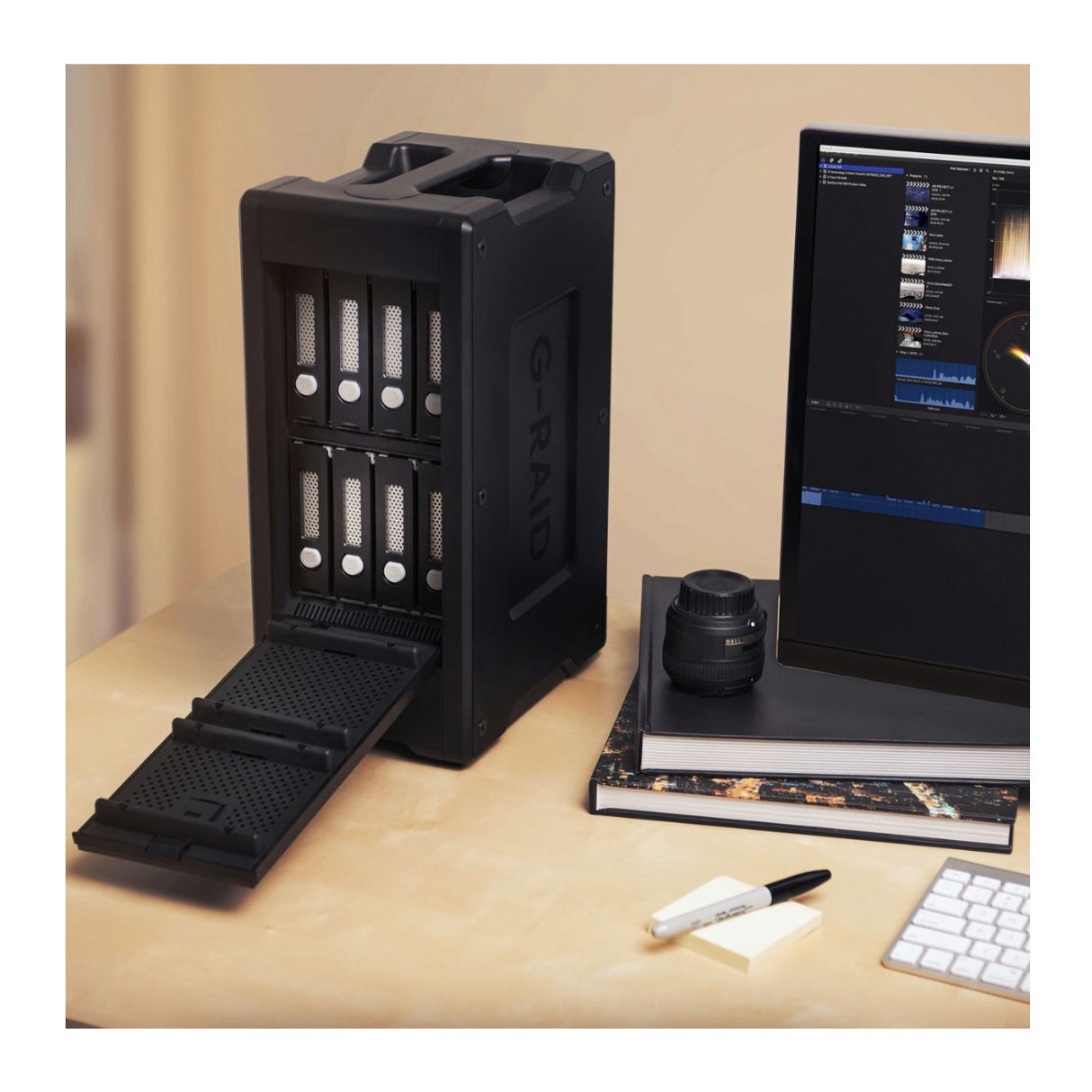 SanDisk Professional G-RAID SHUTTLE 8 Hardware RAID Solution 160TB Thunderbolt 3/USB-C (Black)