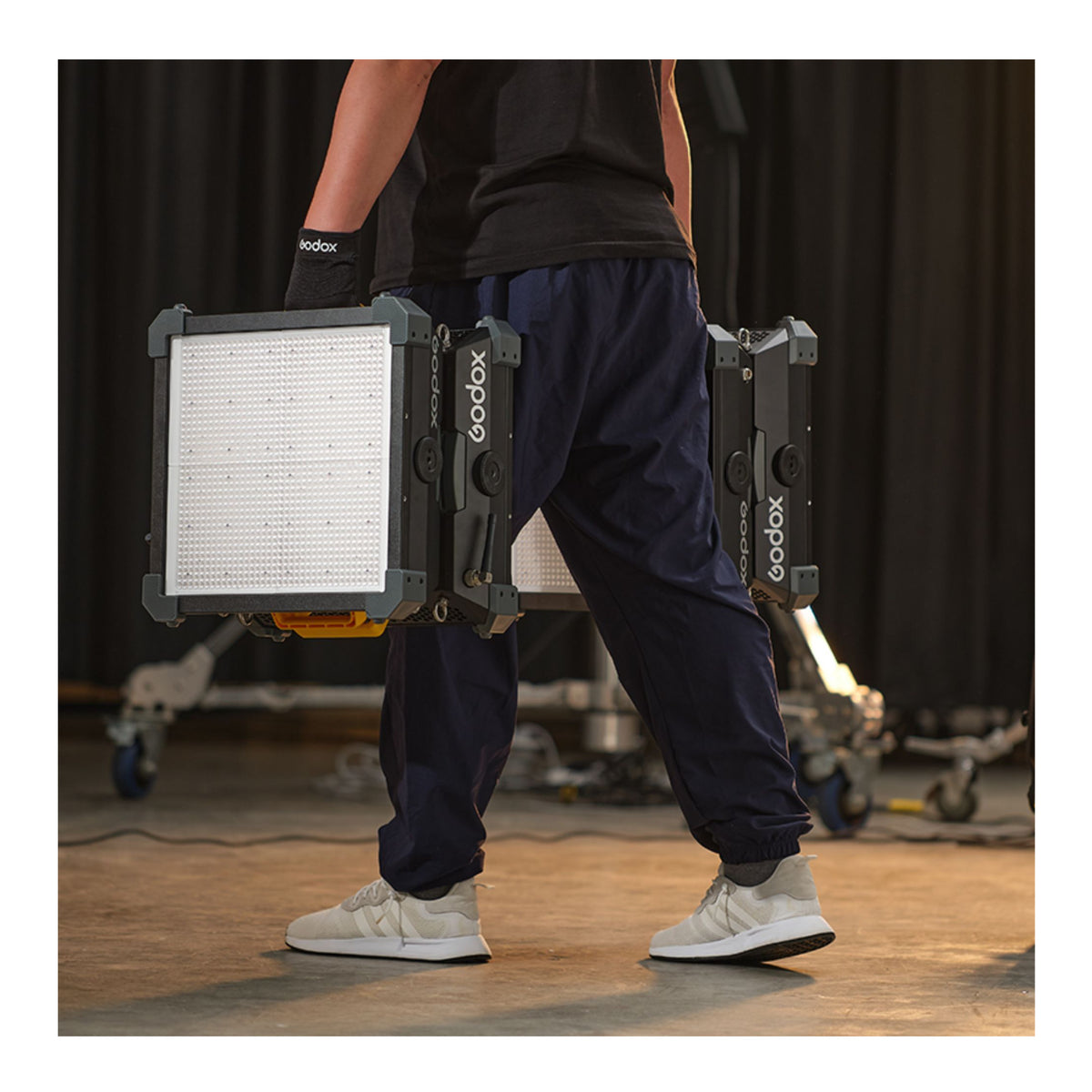 Godox Knowled P600BI 650W Bi-Color LED Light Panel with 11 FX Lighting Modes (Open Box)