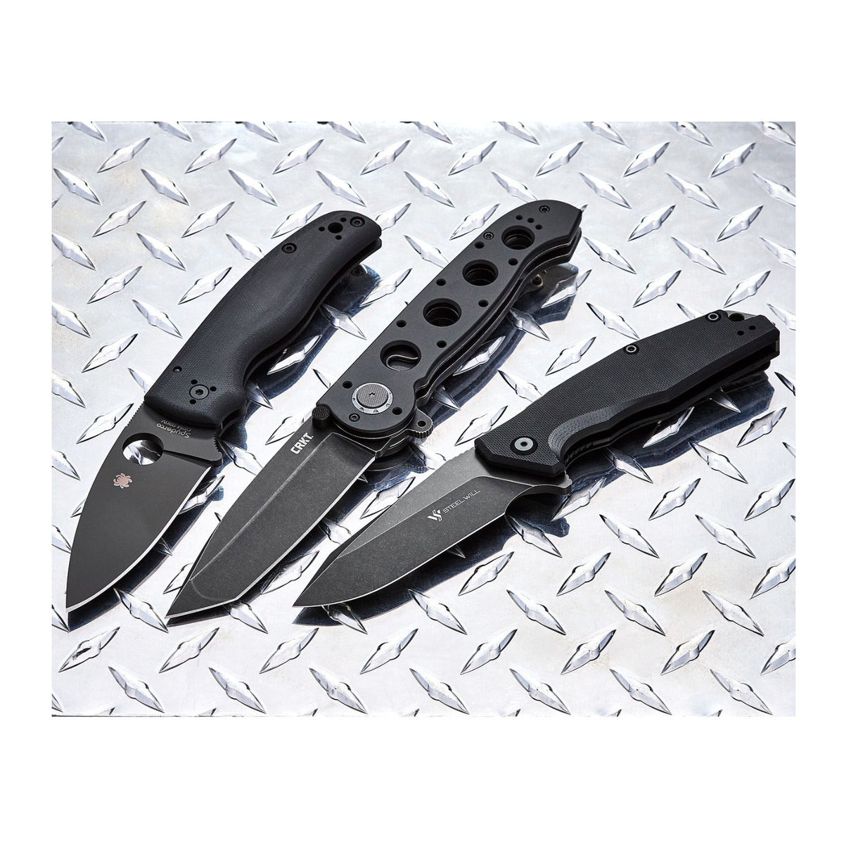 Spyderco Shaman Folding Knife 3.58-Inch Matte Black G10 Handle CPM-S30V Stainless Steel Blade