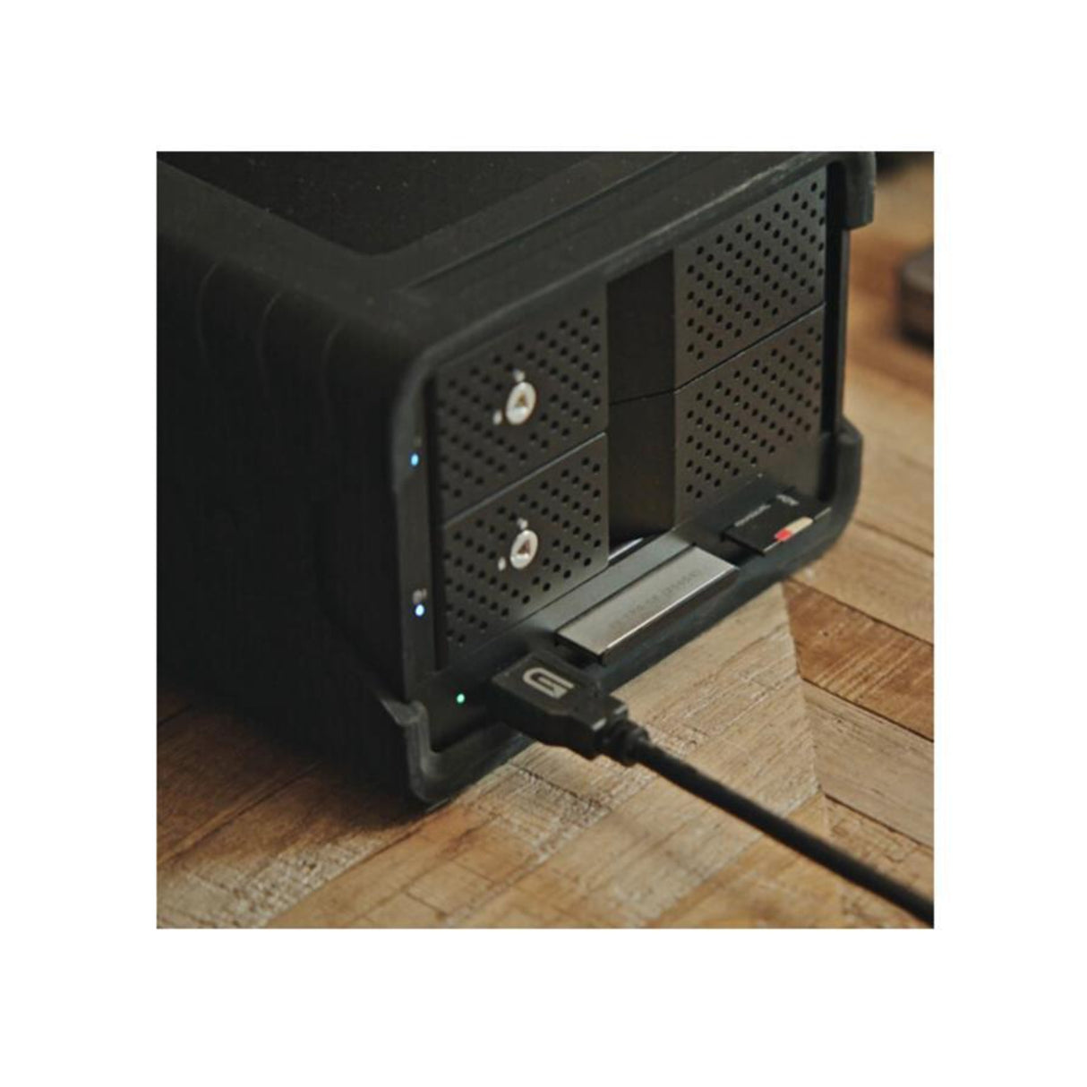 Glyph Blackbox PRO RAID 16TB Enterprise-Class External Drive with Thunderbolt 3 Hub (Black)