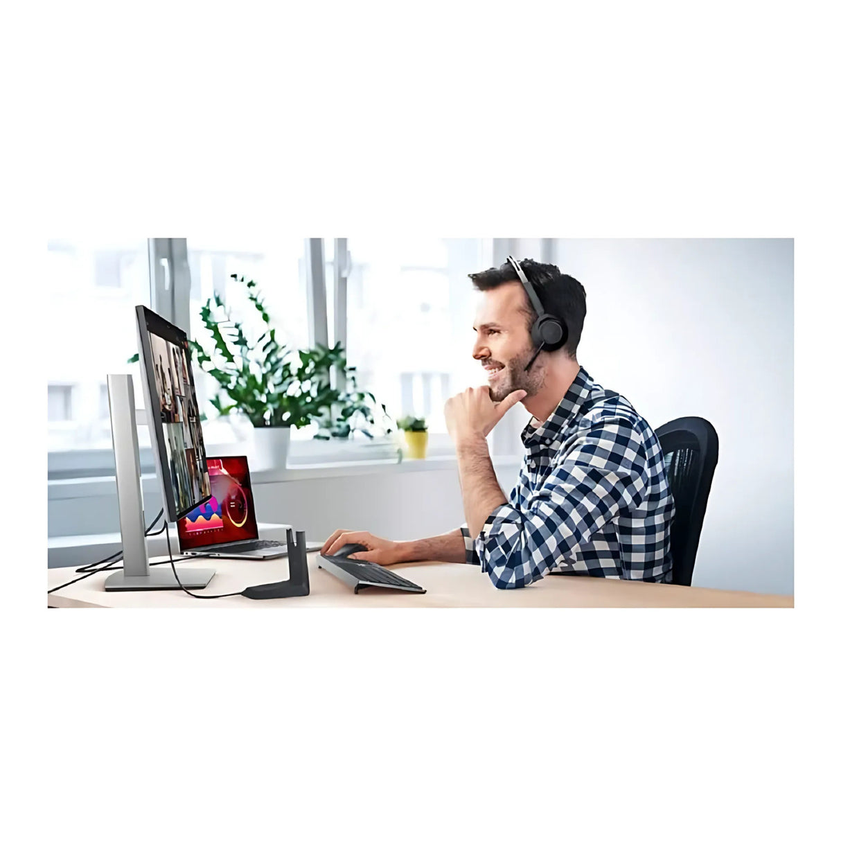 Dell U2723QE 27-Inch Monitor with Docking Station and HDMI Cable (3 Items)