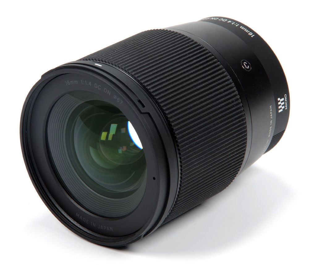 Sigma 16mm f/1.4 Contemporary DC DN Prime Lens (Sony E) Bundle