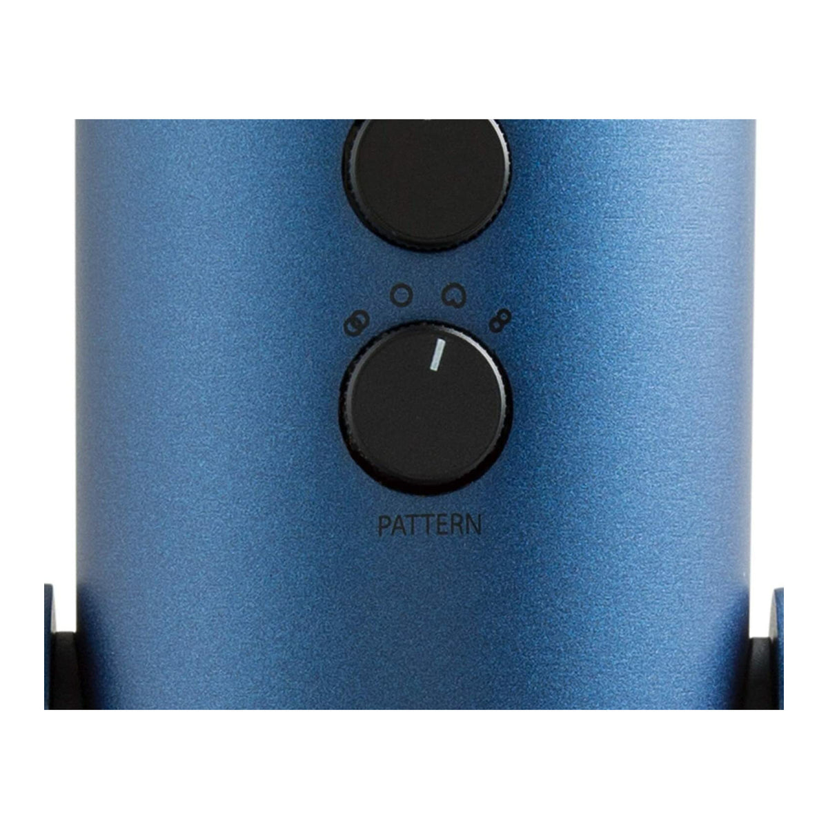 Blue Microphones Yeti USB Microphone (Midnight Blue) with 4-Port USB 3.0 Hub and Pop Filter