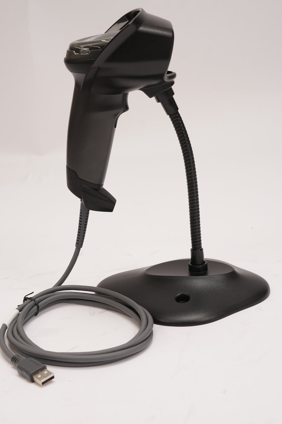 ZEBRA DS4608-SR7U2100SGW 1D/2D Barcode Scanner with 800 MHz Microprocessor (Used)