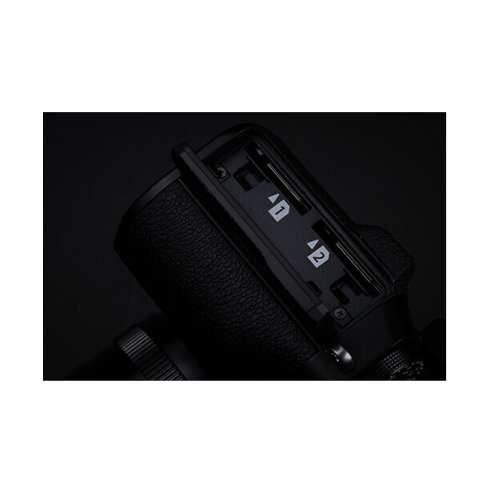 Fujifilm X-T5 Mirrorless Camera Body (Silver)