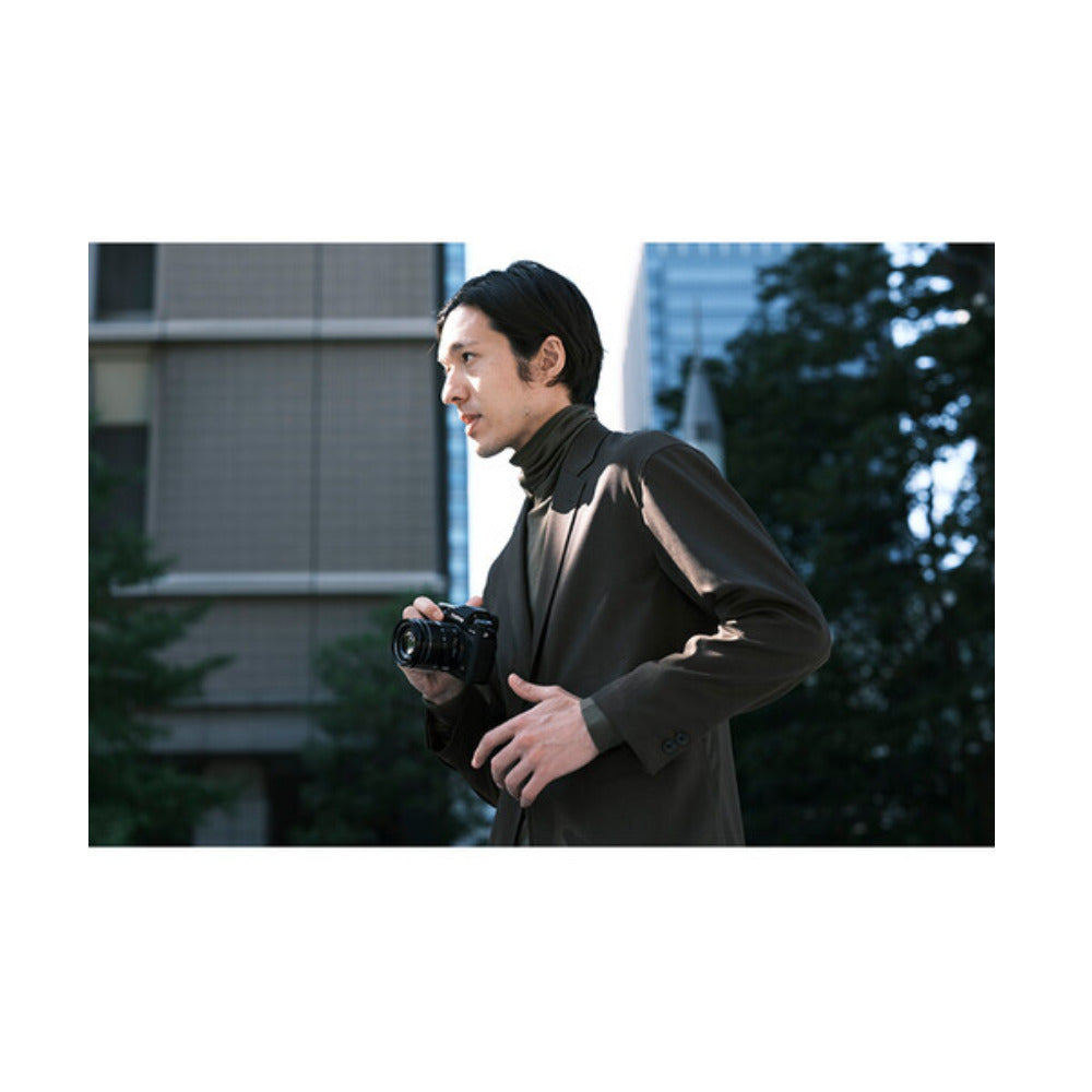 Fujifilm X-T5 Mirrorless Camera Body (Silver)