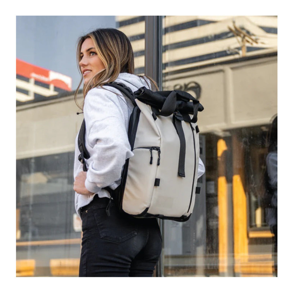 WANDRD PRVKE Lite Camera Backpack with Expandable Rolltop (Yuma Tan) (Open Box)