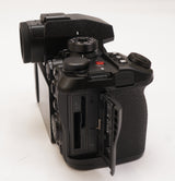 Panasonic LUMIX S1II Full-Frame Mirrorless Camera  24.1MP Partially Stacked CMOS Sensor (Used)
