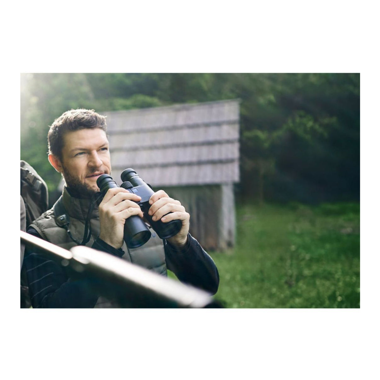 Zeiss CONQUEST HDX 10x56 Binocular with Lens Cleaning Kit (Black)