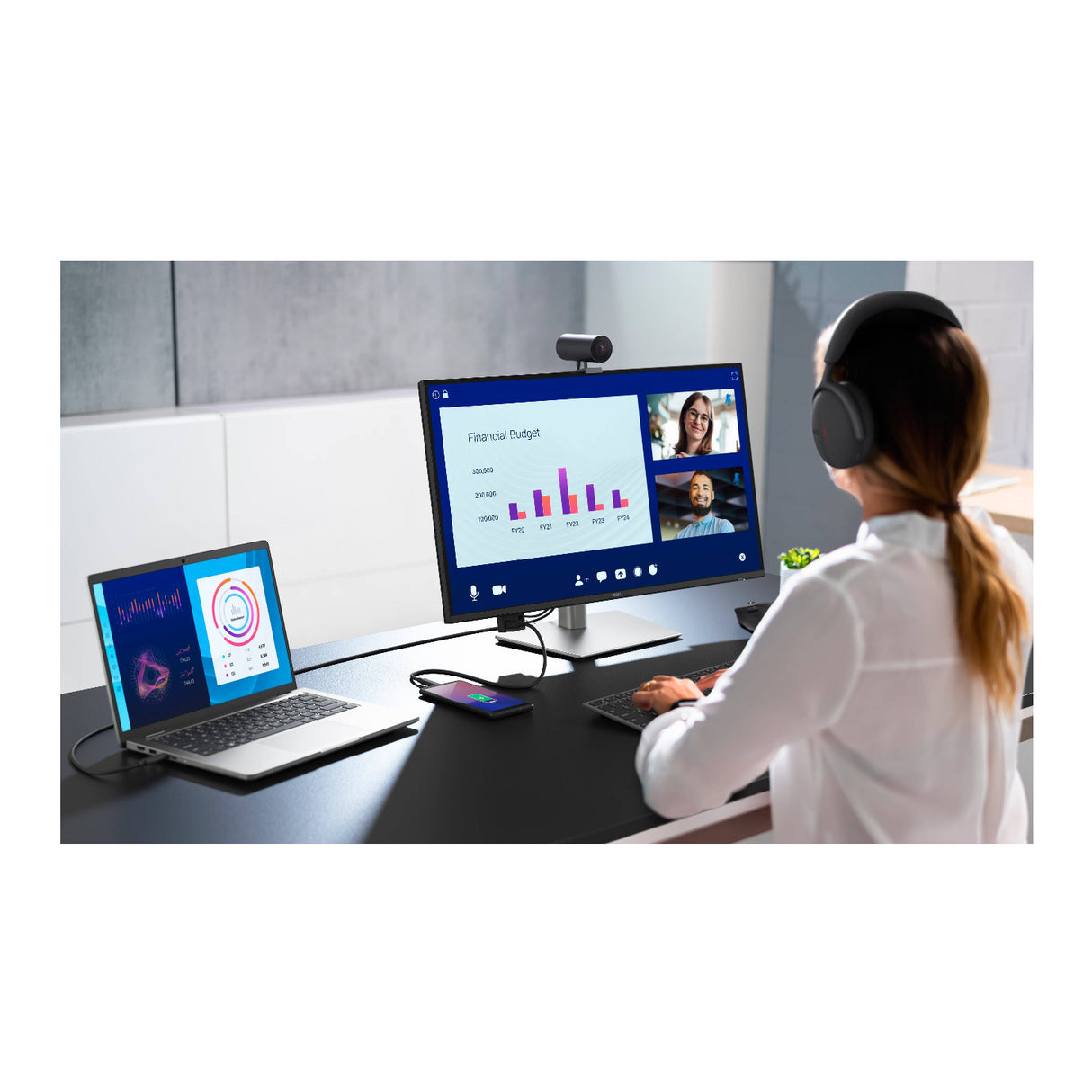 Dell Pro Plus P2725QE 27-Inch Class 4K UHD IPS Backlit-LED LCD USB-C Hub Monitor