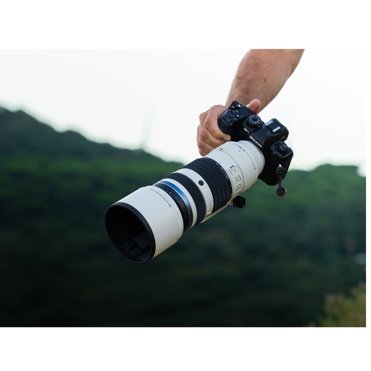 OM SYSTEM M.Zuiko Digital ED 50-200mm f/2.8 IS PRO Lens (Micro Four Thirds) (Open Box)