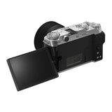 FUJIFILM X-M5 Mirrorless Camera with XC 15-45mm f/3.5-5.6 Lens (Silver)