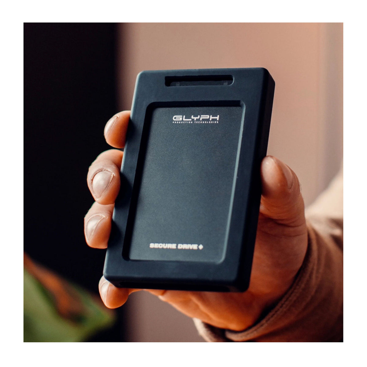 SecureDrive Plus Bluetooth, Bus-powered, USB-Micro B / USB-C