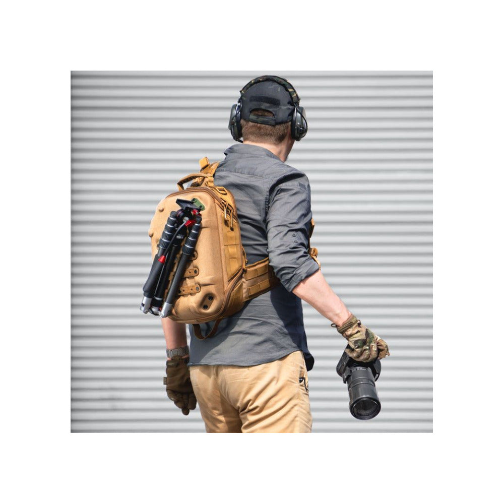 Hazard Hibachi (16.7 L) Light Shell Sling-Pack with Modular Webbing (Black)